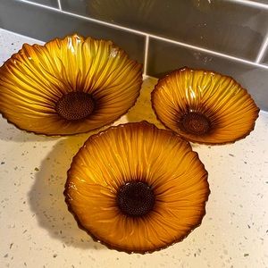 Set of 3 Vintage Glass Sunflower Bowls Made in Turkey - EUC!!